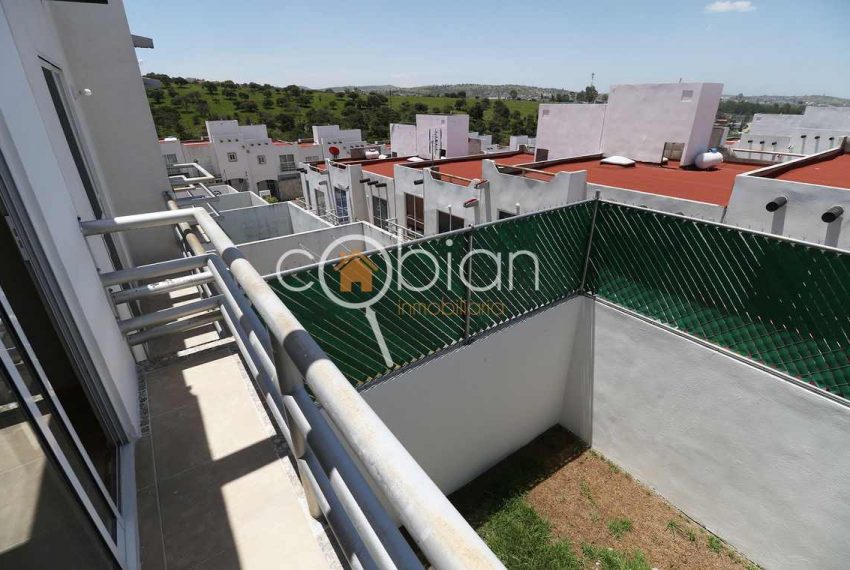 www.inmobiliariacobian.com casa en venta los fuertes puebla (8)